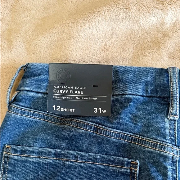 American Eagle Curvy Flare Jeans - Picture 5 of 8